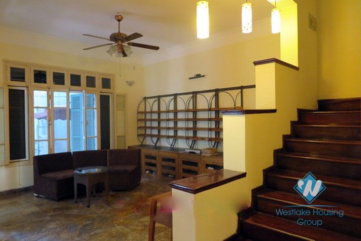 A good 4 bedroom house for rent in Doi can, Ba dinh, Ha noi